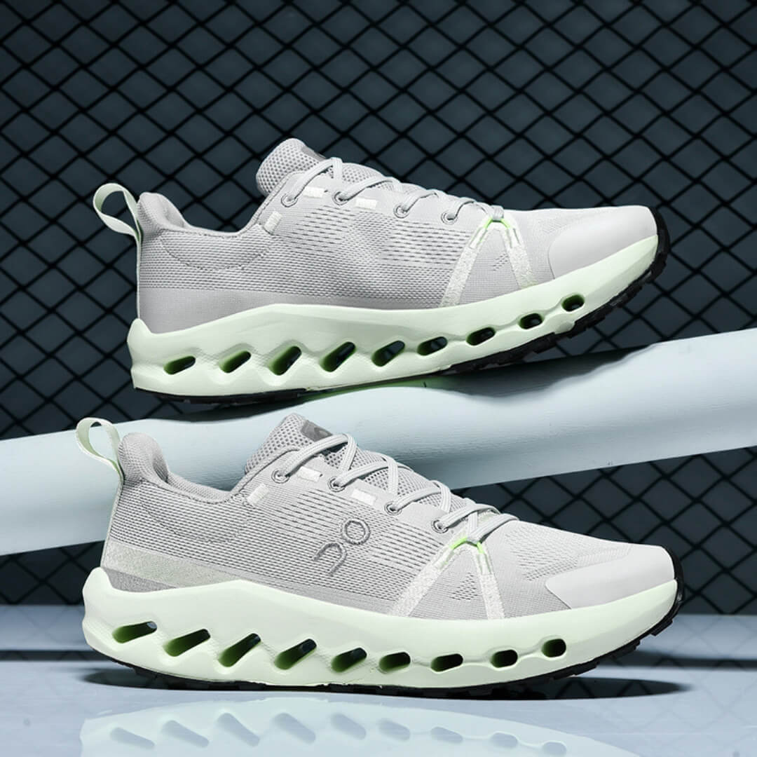 ON CloudFlex Sneakers