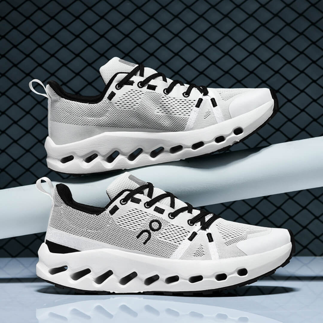 ON CloudFlex Sneakers